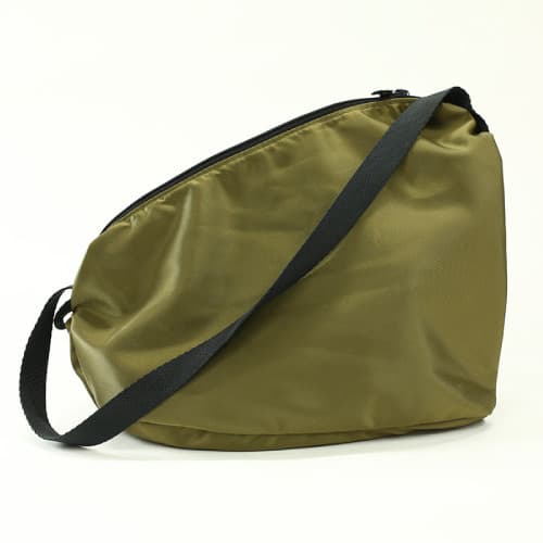 ウェッジソールタイプ シューズドレスバッグ 無地ナイロン（カーキ） 2